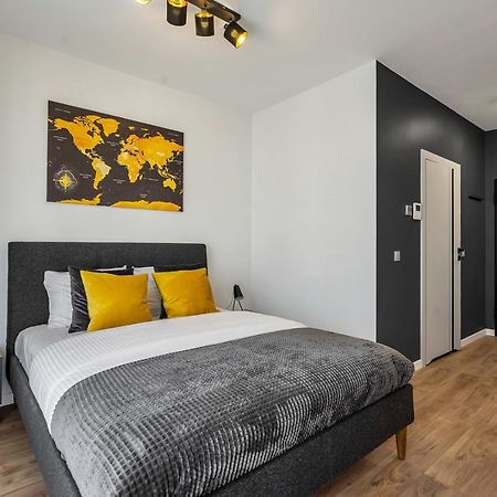 Lotnisko Chopina Modern Studio Varšava Exteriér fotografie