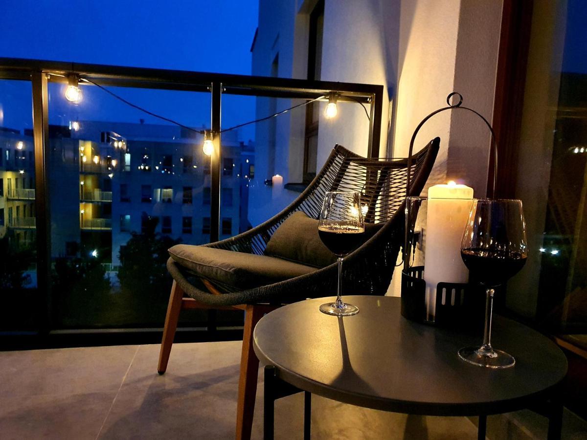 Lotnisko Chopina Modern Studio Varšava Exteriér fotografie